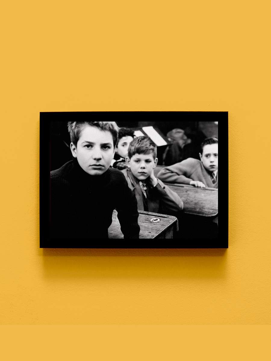 400 Darbe - Les Quatre Cents Coups Film Tablo Siyah Çerçeveli Film Poster Afiş Tablo