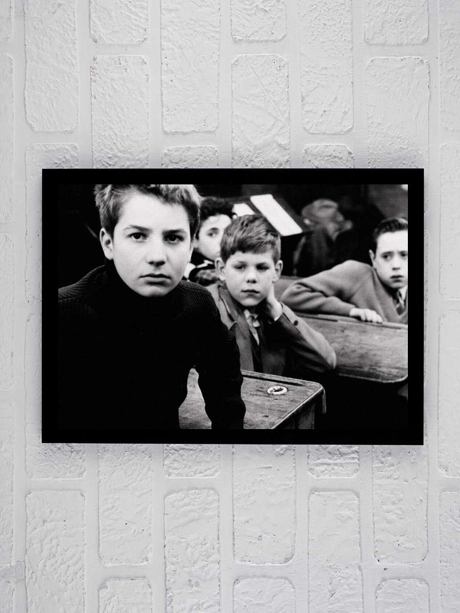 400 Darbe - Les Quatre Cents Coups Film Tablo Siyah Çerçeveli Film Poster Afiş Tablo