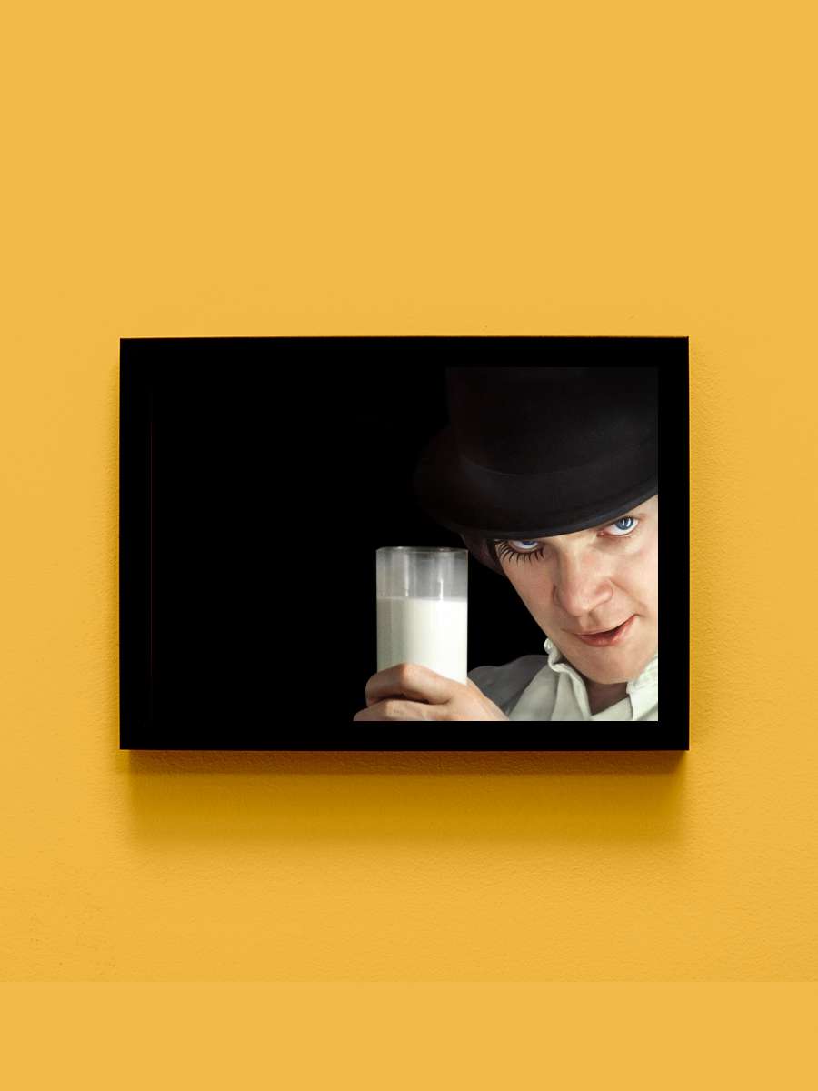 Otomatik Portakal - A Clockwork Orange Film Tablo Siyah Çerçeveli Film Poster Afiş Tablo