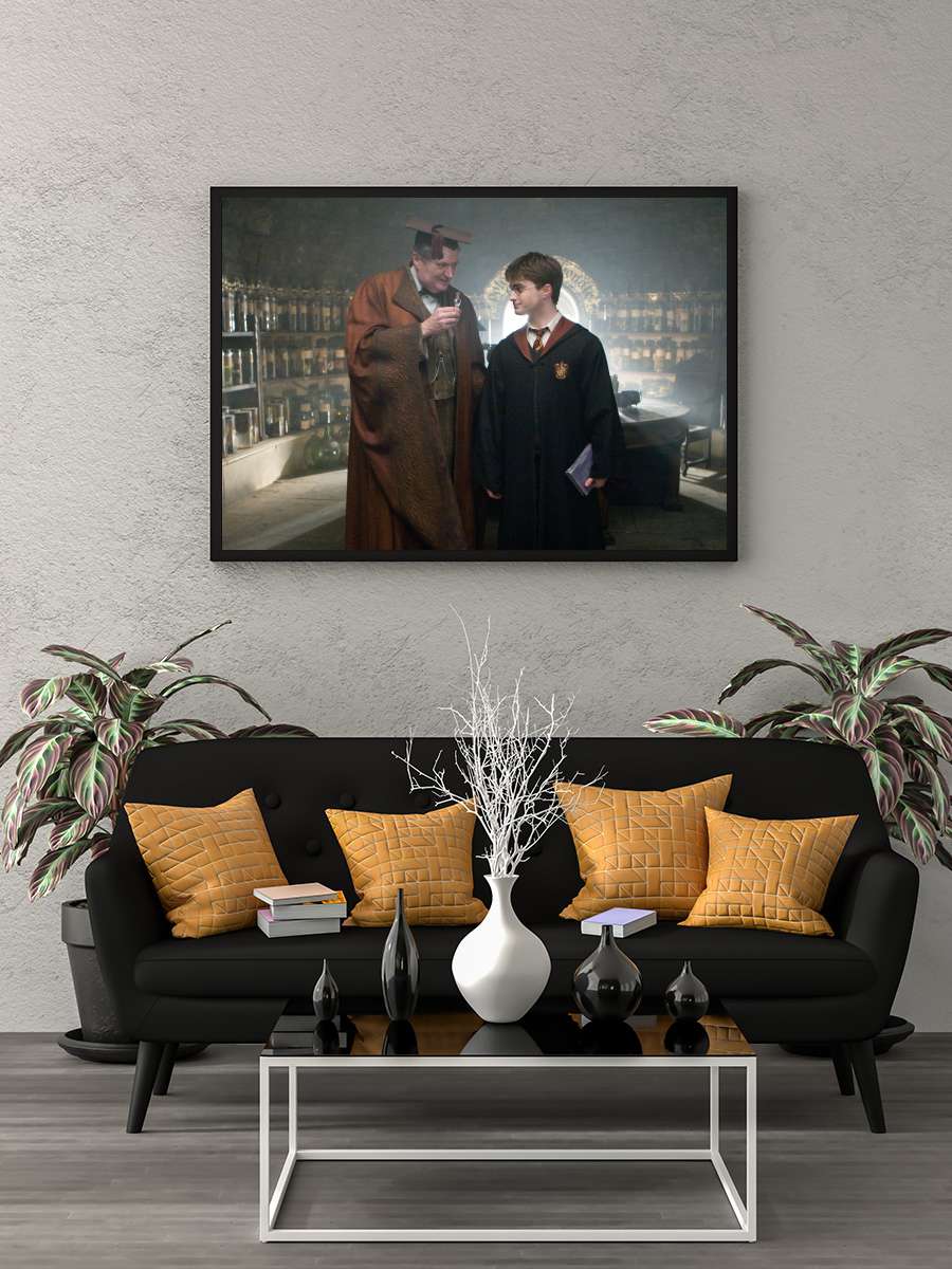 Harry Potter ve Melez Prens - Harry Potter and the Half-Blood Prince Film Tablo Siyah Çerçeveli Film Poster Afiş Tablo