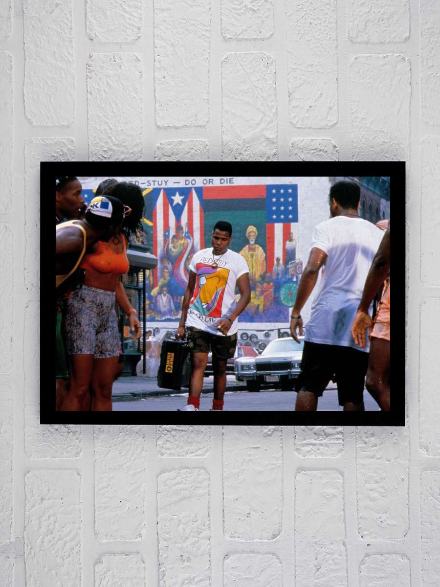 Doğruyu Seç - Do the Right Thing Film Tablo Siyah Çerçeveli Film Poster Afiş Tablo