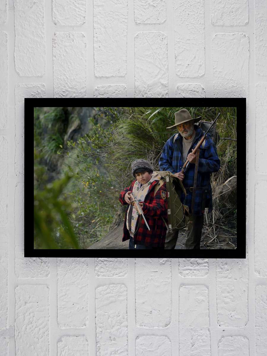 Vahşiler Firarda - Hunt for the Wilderpeople Film Tablo Siyah Çerçeveli Film Poster Afiş Tablo