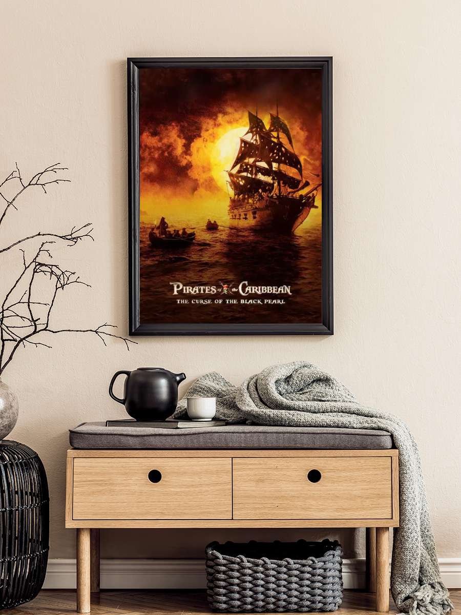 Karayip Korsanları: Siyah İnci'nin Laneti - Pirates of the Caribbean: The Curse of the Black Pearl Film Tablo Siyah Çerçeveli Film Poster Afiş Tablo