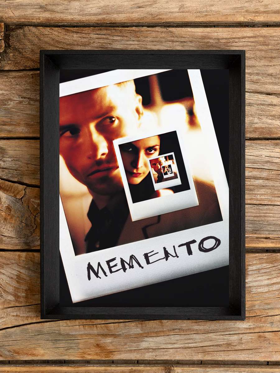 Akıl Defteri - Memento Film Tablo Siyah Çerçeveli Film Poster Afiş Tablo