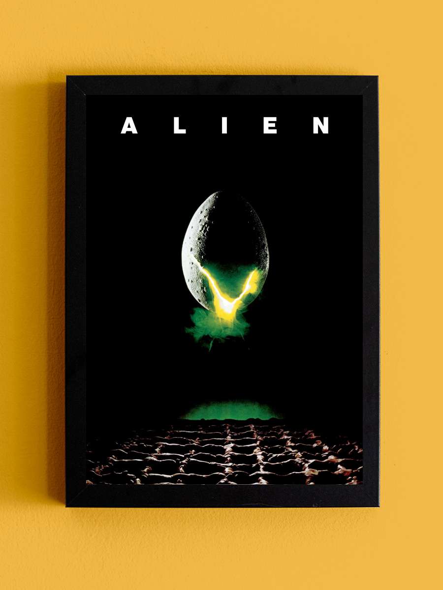 Yaratık - Alien Film Tablo Siyah Çerçeveli Film Poster Afiş Tablo