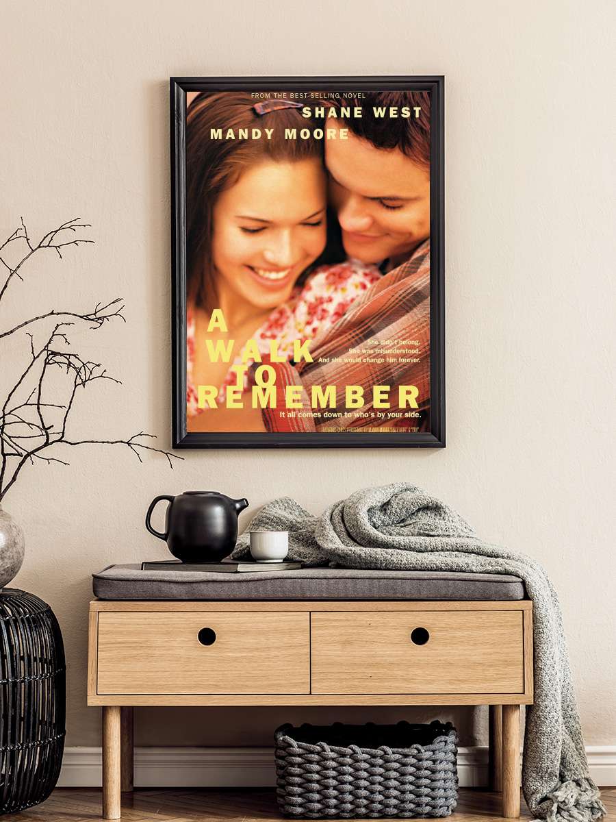 Uzaktaki Anılar - A Walk to Remember Film Tablo Siyah Çerçeveli Film Poster Afiş Tablo