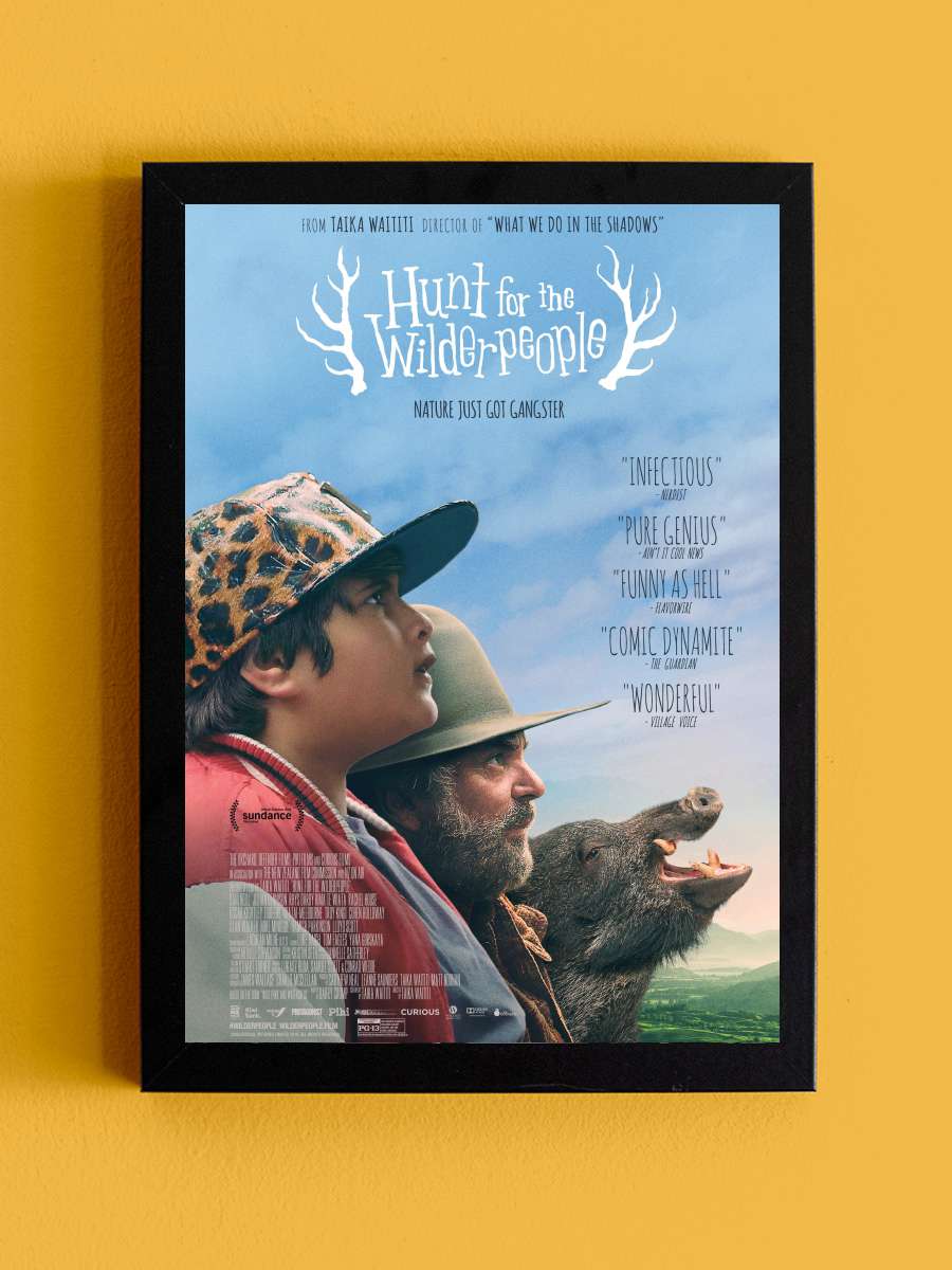 Vahşiler Firarda - Hunt for the Wilderpeople Film Tablo Siyah Çerçeveli Film Poster Afiş Tablo