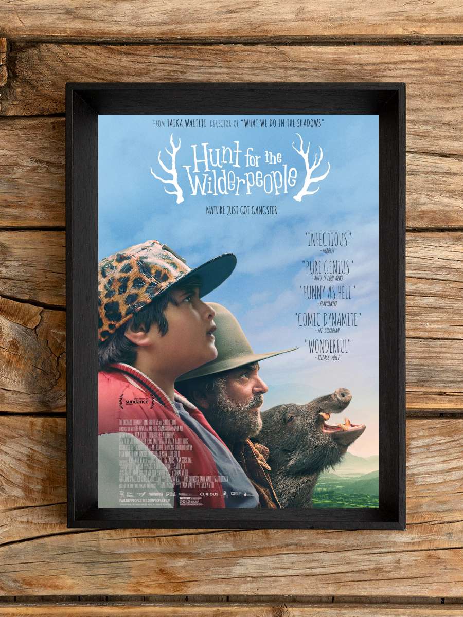 Vahşiler Firarda - Hunt for the Wilderpeople Film Tablo Siyah Çerçeveli Film Poster Afiş Tablo