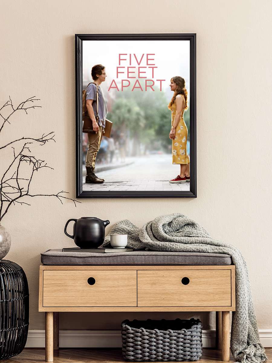 Beş Adım Uzakta - Five Feet Apart Film Tablo Siyah Çerçeveli Film Poster Afiş Tablo