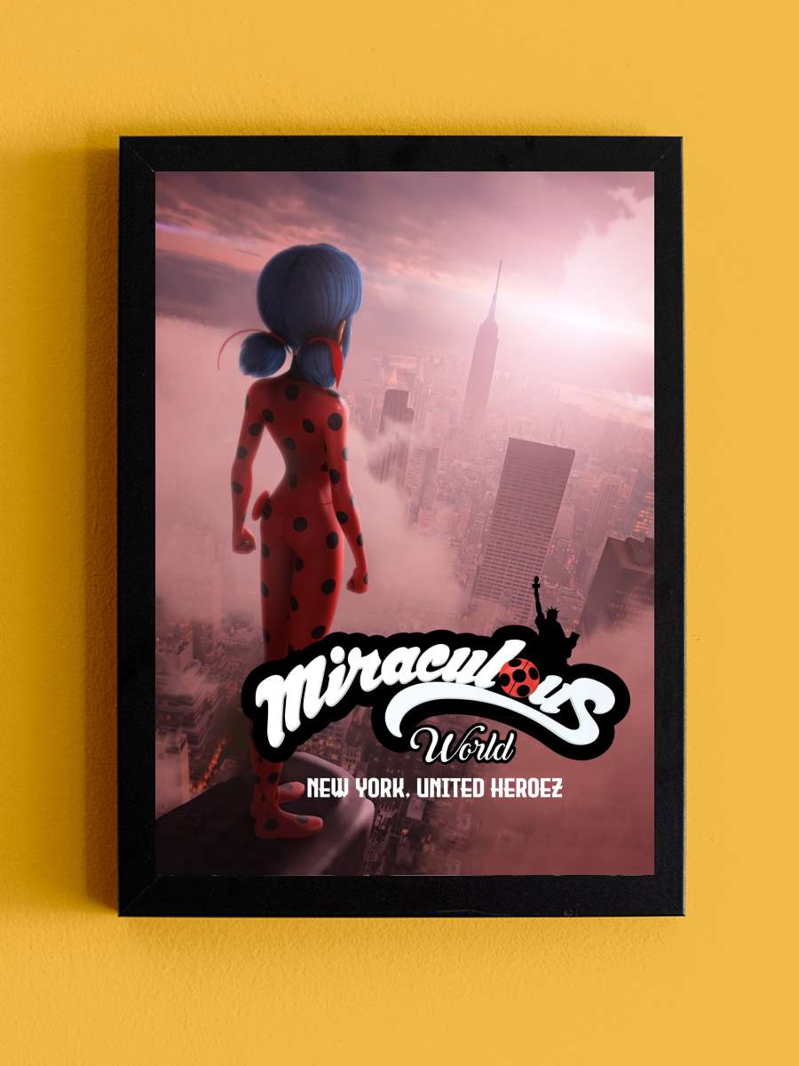 Mucizevi Dünya: New York, Birleşik Kahramanlar Z - Miraculous World : New York, les héros unis Film Tablo Siyah Çerçeveli Film Poster Afiş Tablo