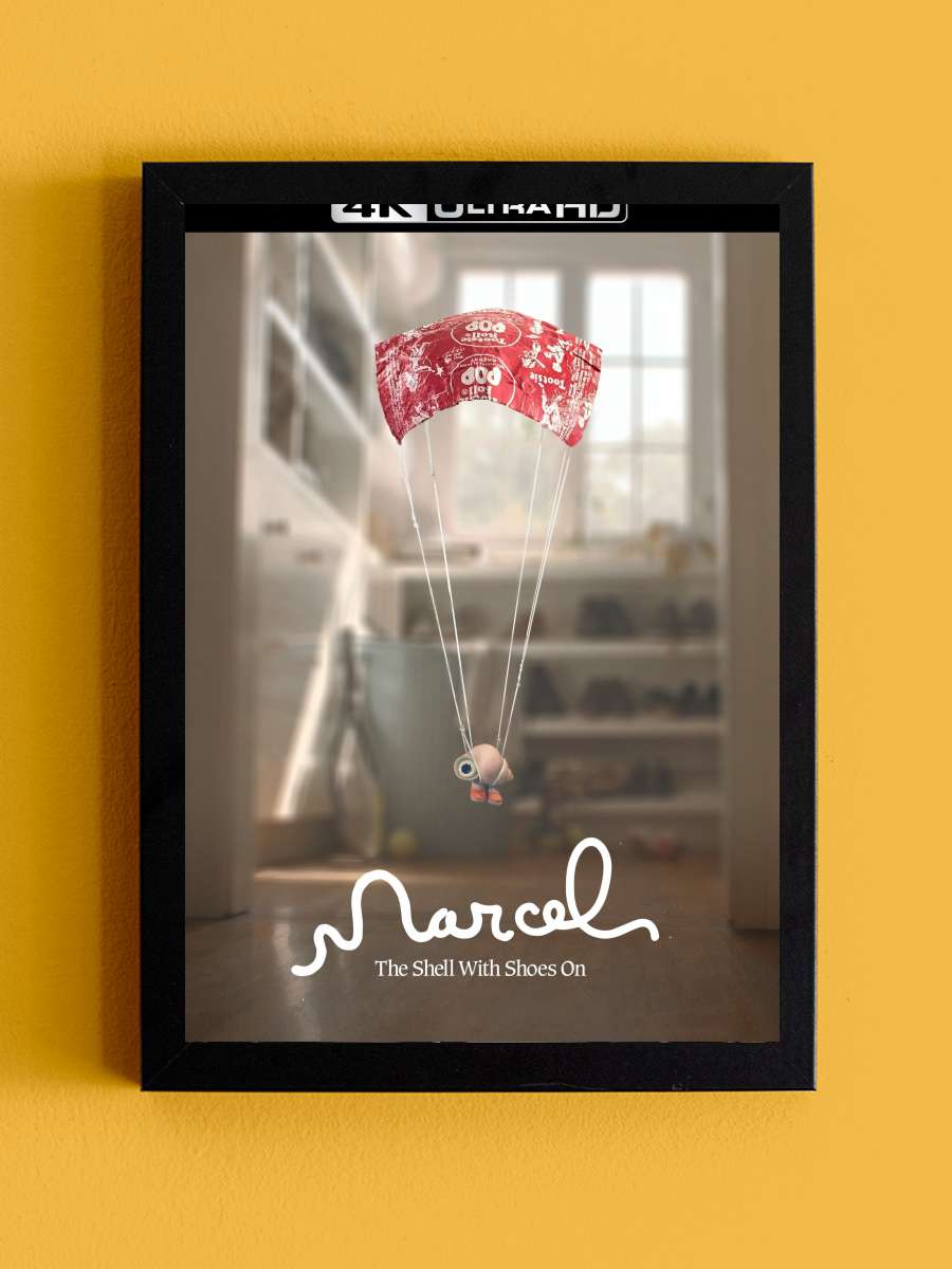 Deniz Kabuğu Marcel - Marcel the Shell with Shoes On Film Tablo Siyah Çerçeveli Film Poster Afiş Tablo