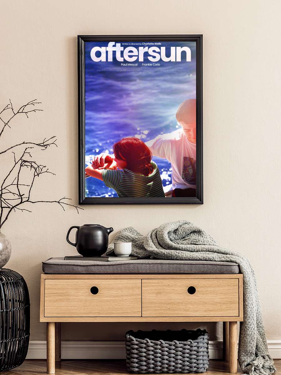 Güneş Sonrası - Aftersun Film Tablo Siyah Çerçeveli Film Poster Afiş Tablo