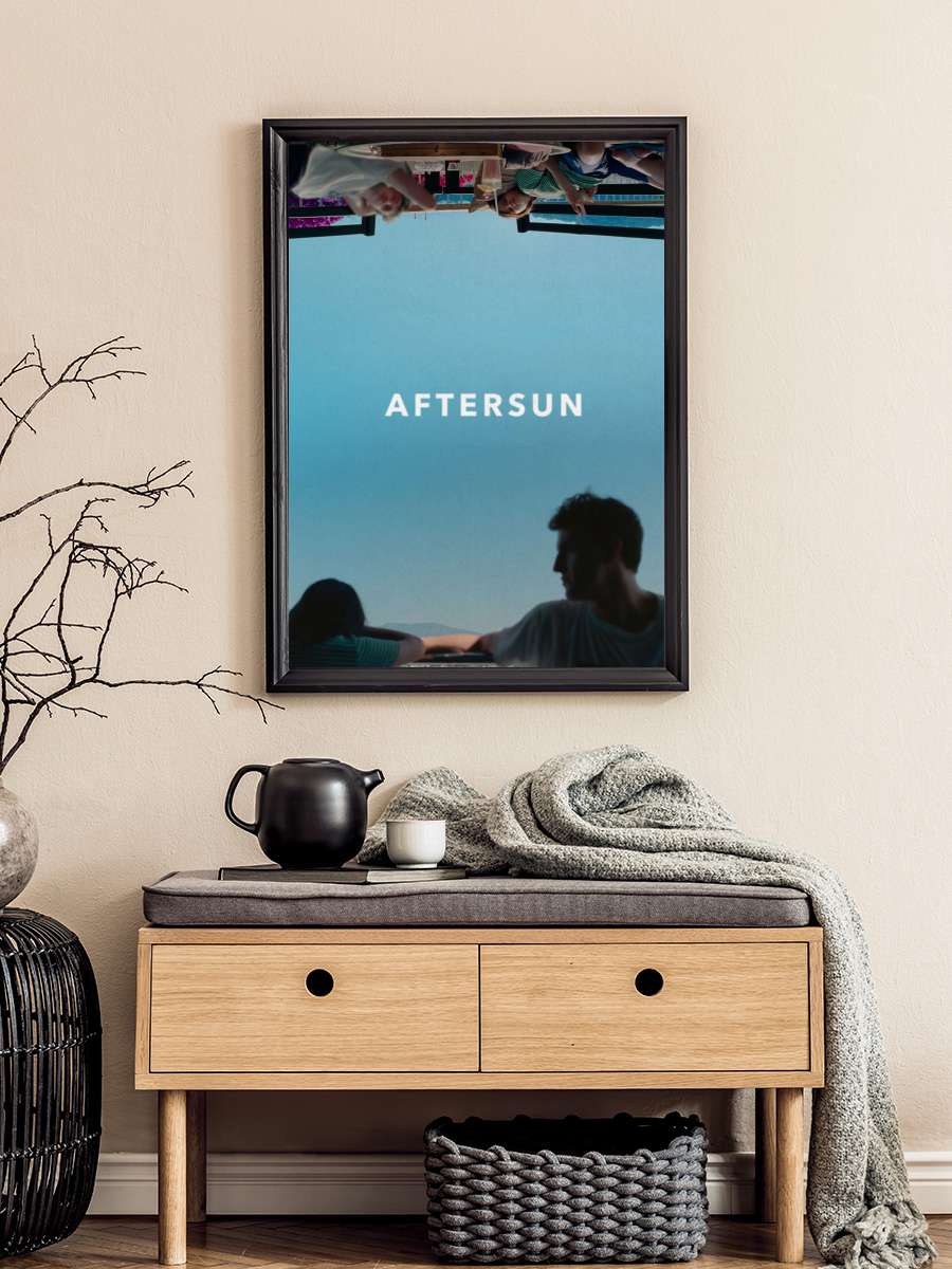 Güneş Sonrası - Aftersun Film Tablo Siyah Çerçeveli Film Poster Afiş Tablo