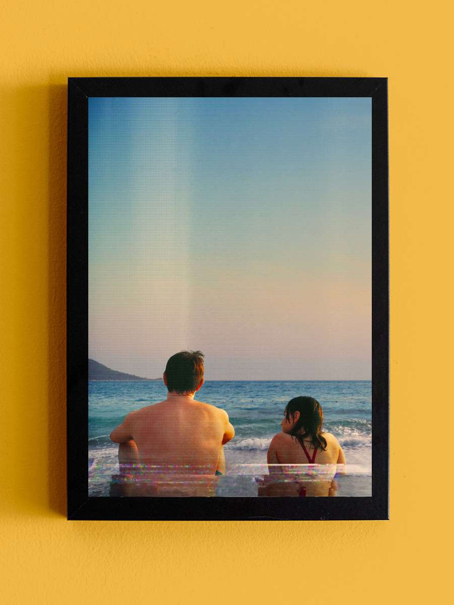 Güneş Sonrası - Aftersun Film Tablo Siyah Çerçeveli Film Poster Afiş Tablo