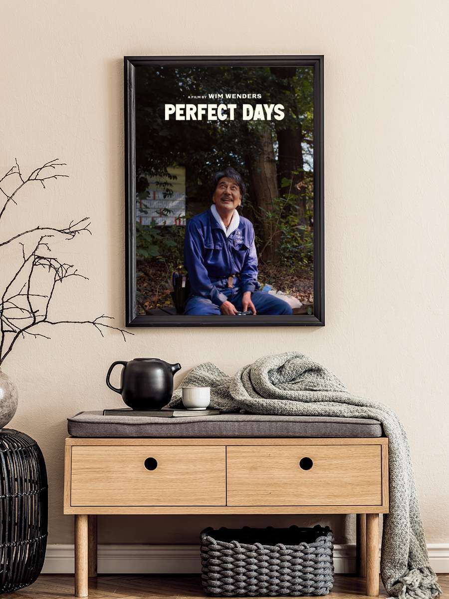 Mükemmel Günler - PERFECT DAYS Film Tablo Siyah Çerçeveli Film Poster Afiş Tablo