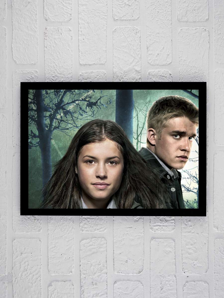 Wolfblood Dizi Tablo Siyah Çerçeveli Dizi Poster Duvar Tablo