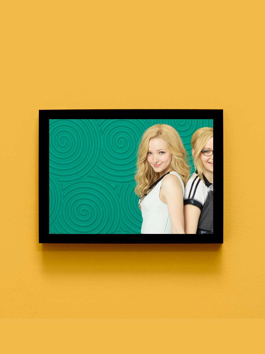 Liv and Maddie Dizi Tablo Siyah Çerçeveli Dizi Poster Duvar Tablo