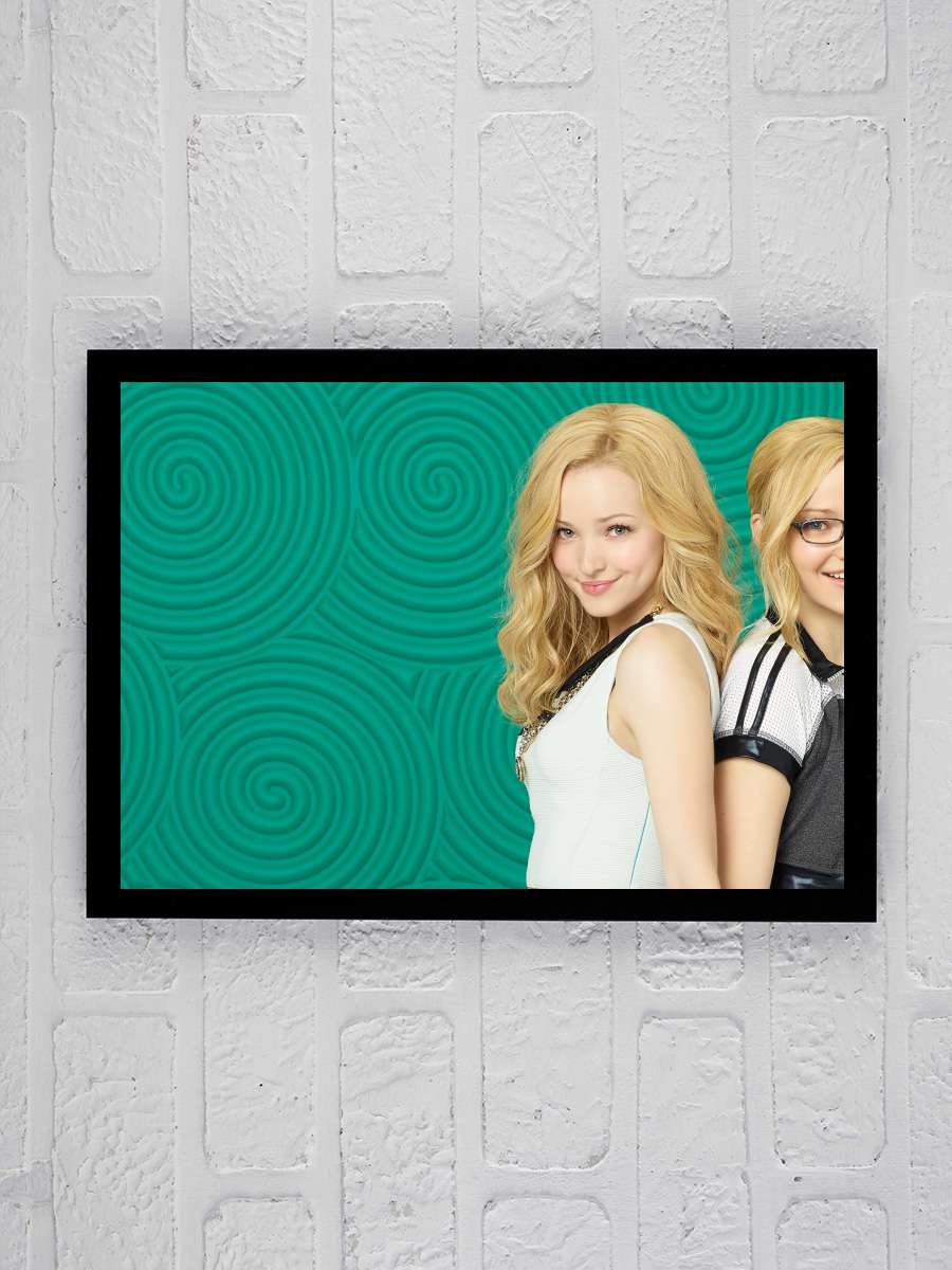 Liv and Maddie Dizi Tablo Siyah Çerçeveli Dizi Poster Duvar Tablo