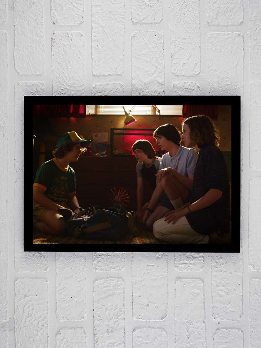 Stranger Things Dizi Tablo Siyah Çerçeveli Dizi Poster Duvar Tablo