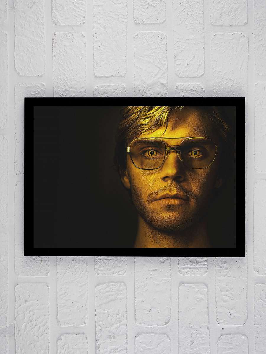 DAHMER - Canavar: Jeffrey Dahmer’ın Hikâyesi - DAHMER - Monster: The Jeffrey Dahmer Story Dizi Tablo Siyah Çerçeveli Dizi Poster Duvar Tablo