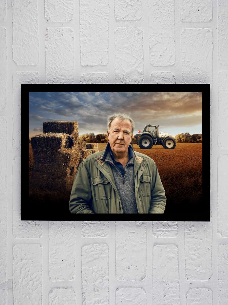 Clarkson'ın Çiftliği - Clarkson's Farm Dizi Tablo Siyah Çerçeveli Dizi Poster Duvar Tablo