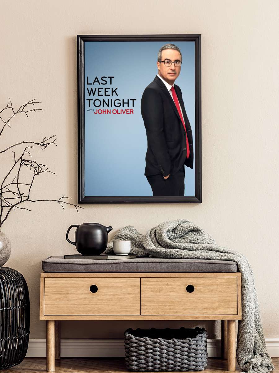 Last Week Tonight with John Oliver Dizi Tablo Siyah Çerçeveli Dizi Poster Duvar Tablo