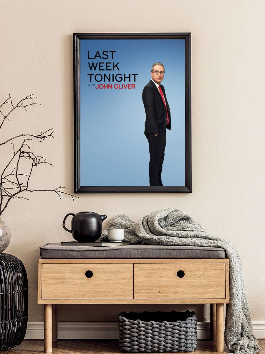 Last Week Tonight with John Oliver Dizi Tablo Siyah Çerçeveli Dizi Poster Duvar Tablo