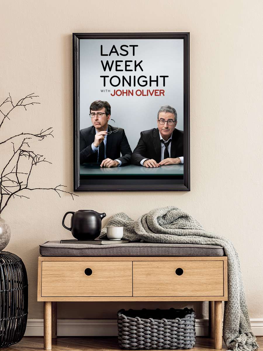 Last Week Tonight with John Oliver Dizi Tablo Siyah Çerçeveli Dizi Poster Duvar Tablo