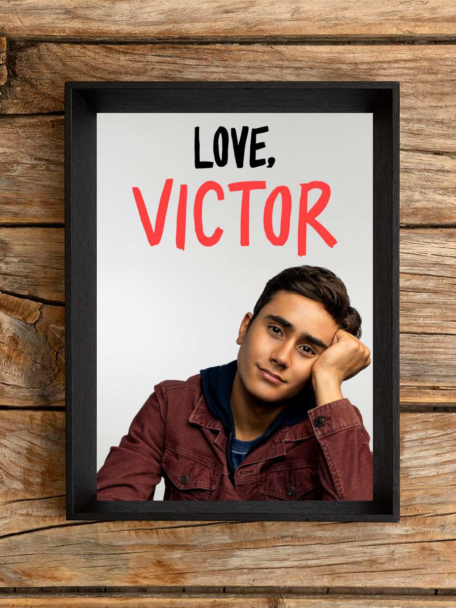 Love, Victor Dizi Tablo Siyah Çerçeveli Dizi Poster Duvar Tablo