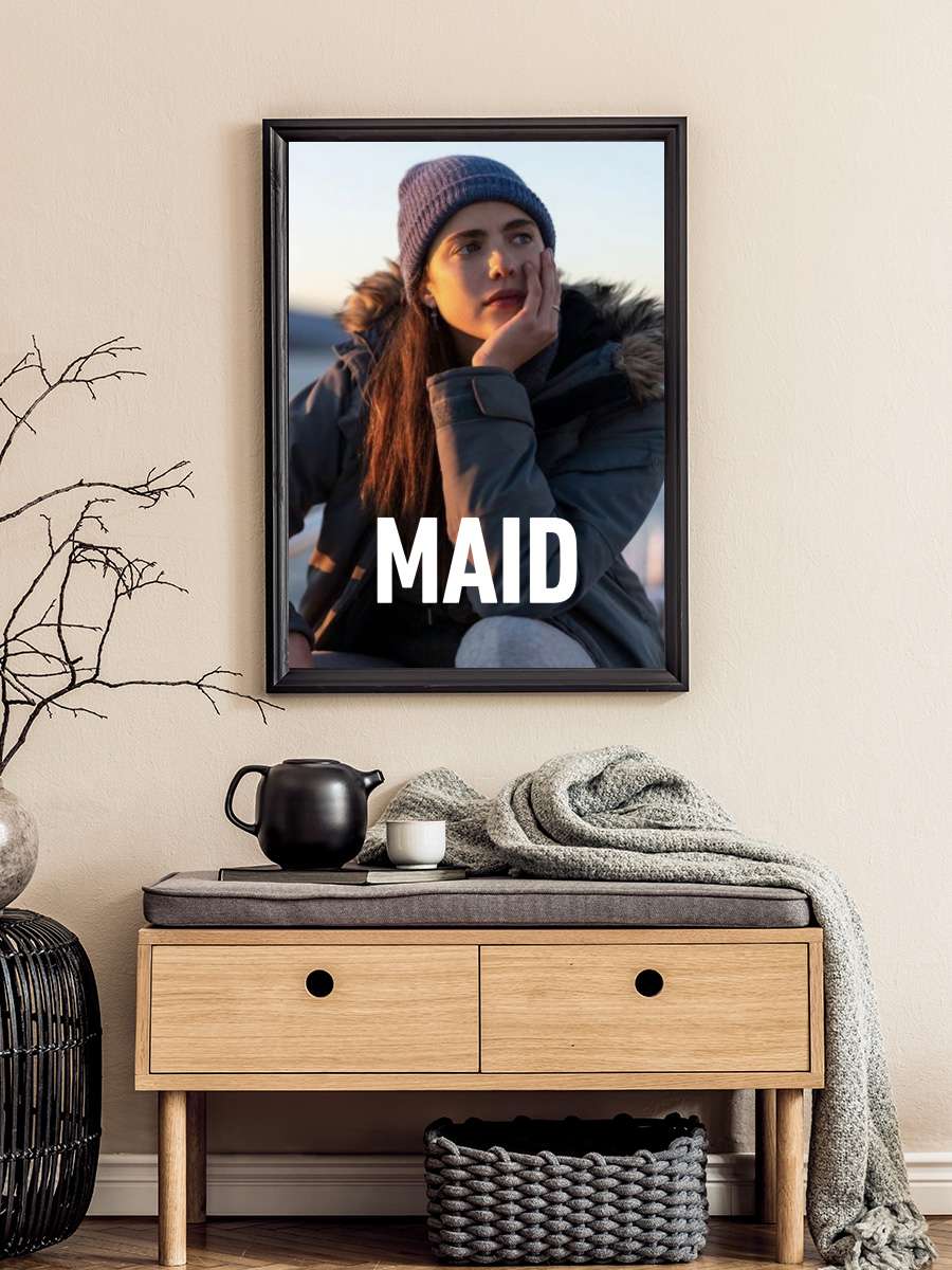 Maid Dizi Tablo Siyah Çerçeveli Dizi Poster Duvar Tablo