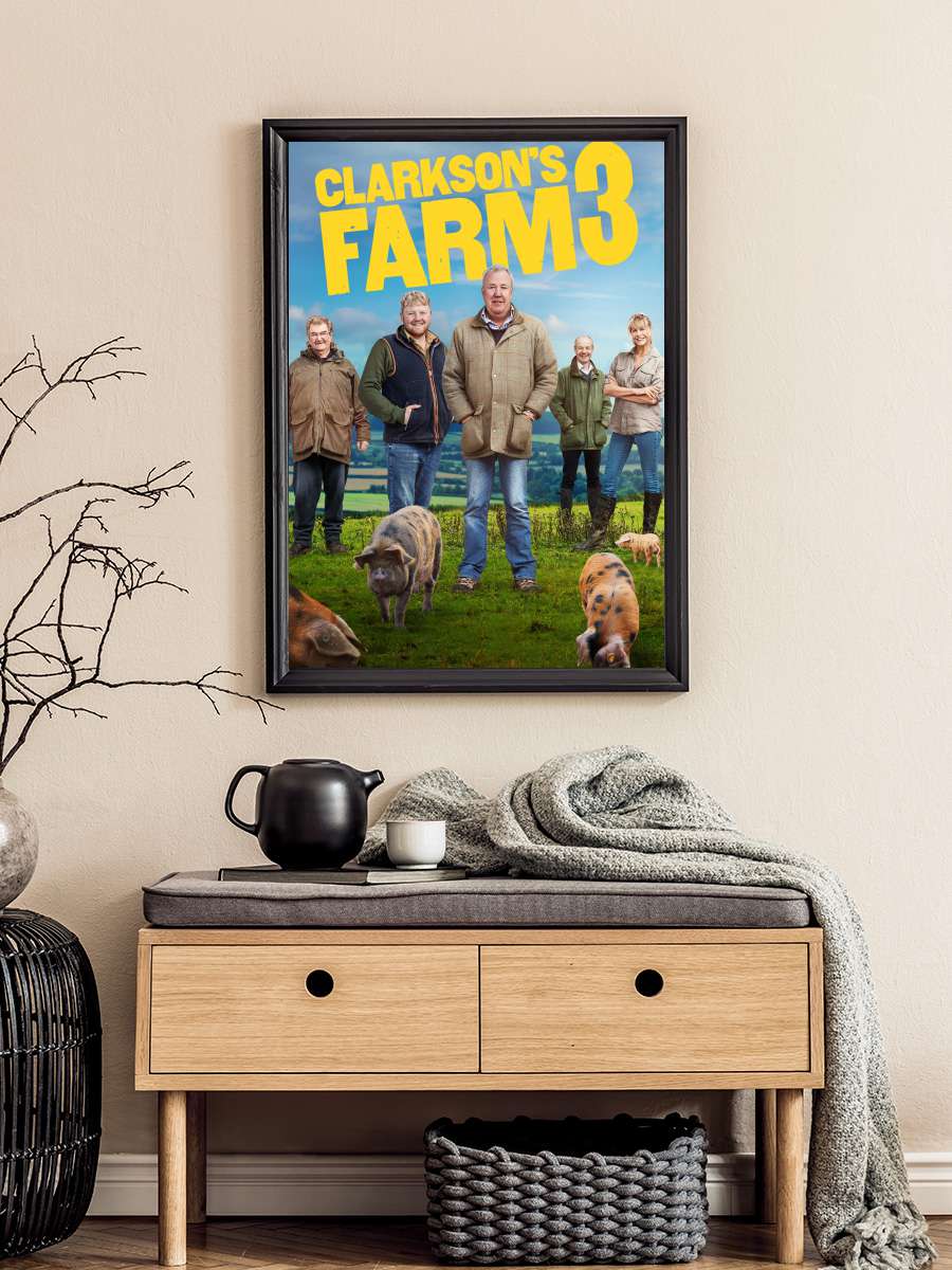 Clarkson'ın Çiftliği - Clarkson's Farm Dizi Tablo Siyah Çerçeveli Dizi Poster Duvar Tablo