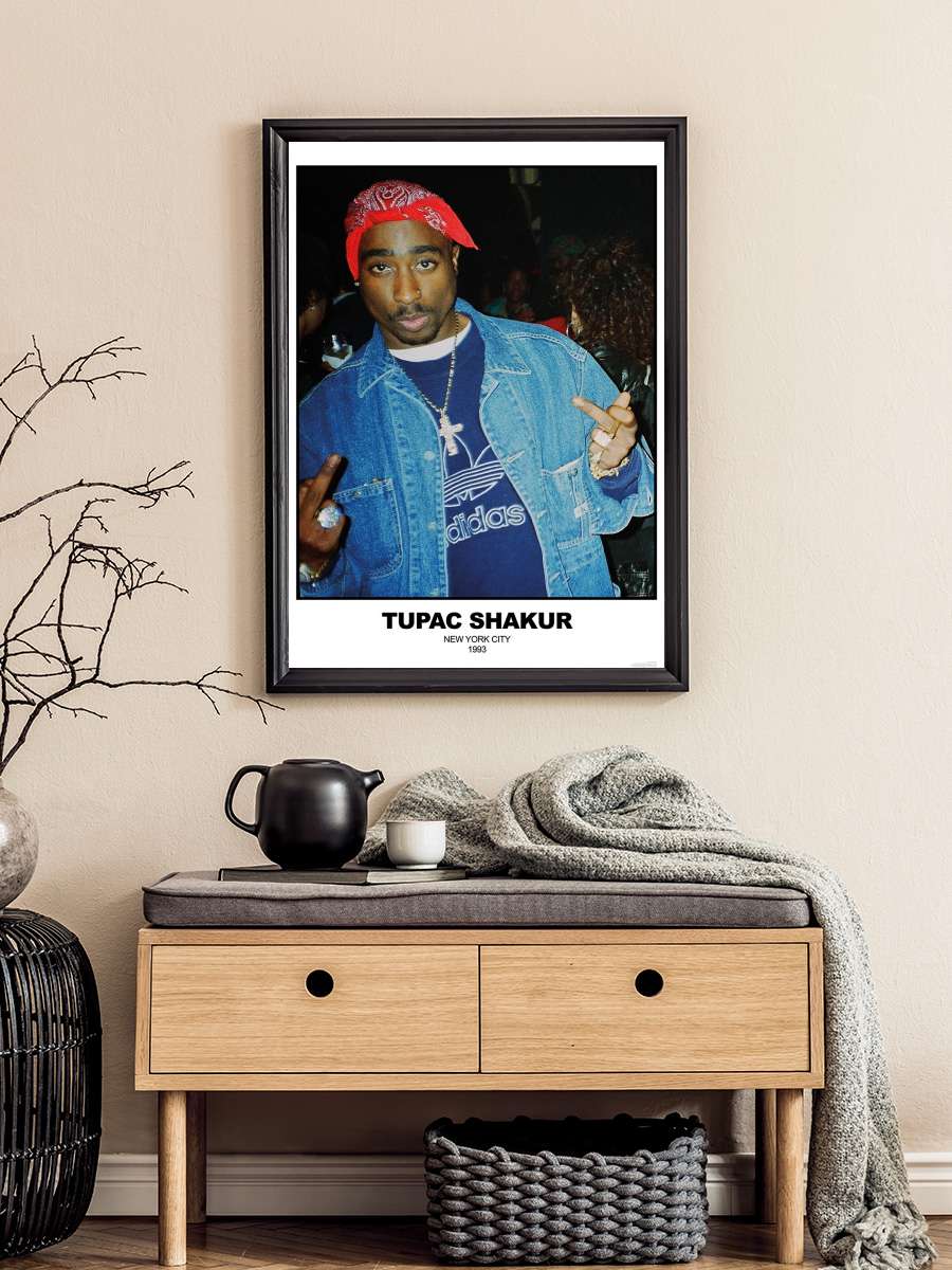 Tupac Shakur - N.Y.C 1993 Müzik Poster Tablo Siyah Çerçeveli Yüksek Kalite Müzik Duvar Tablo