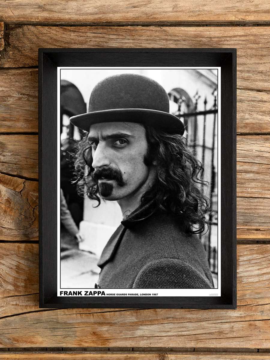 Frank Zappa - Horse Guards Parade, London 1967 Müzik Poster Tablo Siyah Çerçeveli Yüksek Kalite Müzik Duvar Tablo