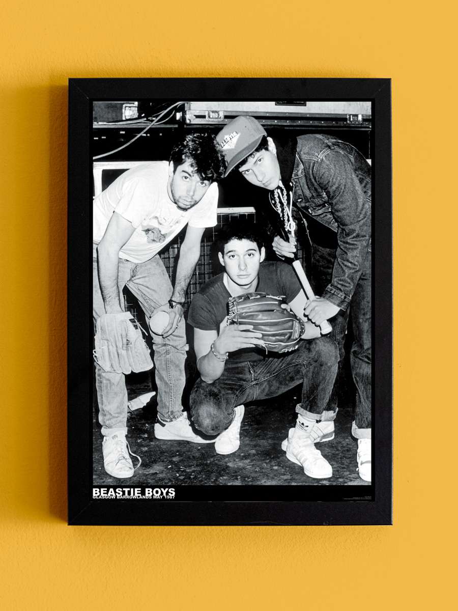 Beastie Boys - Glasgow Barrowlands 1987 Müzik Poster Tablo Siyah Çerçeveli Yüksek Kalite Müzik Duvar Tablo