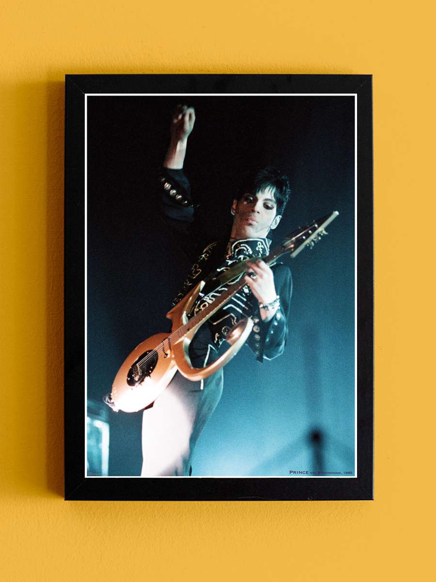 Prince - Live shot, N.E.C. Birmingham 2005 Müzik Poster Tablo Siyah Çerçeveli Yüksek Kalite Müzik Duvar Tablo