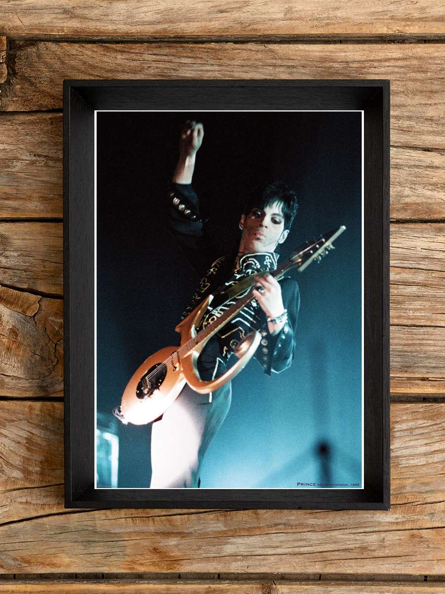 Prince - Live shot, N.E.C. Birmingham 2005 Müzik Poster Tablo Siyah Çerçeveli Yüksek Kalite Müzik Duvar Tablo