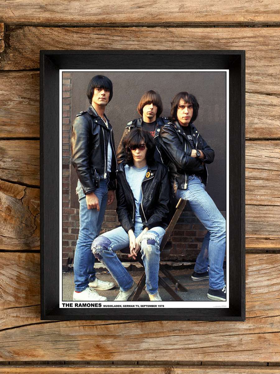 Ramones - Germany 1978 Müzik Poster Tablo Siyah Çerçeveli Yüksek Kalite Müzik Duvar Tablo