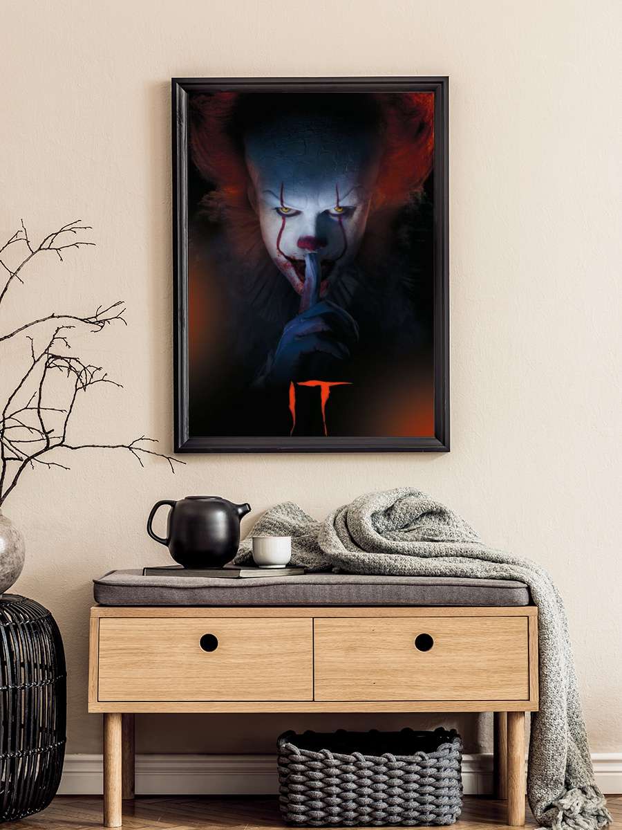 IT - Pennywise Film Poster Tablo Siyah Çerçeveli Yüksek Kalite Film Duvar Tablo