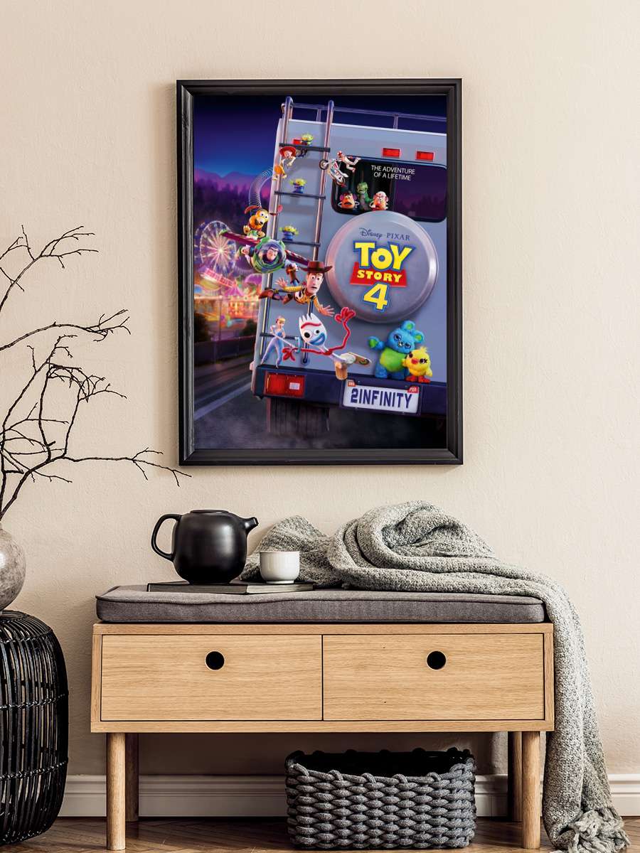 Toy Story 4 - To Infinity Film Poster Tablo Siyah Çerçeveli Yüksek Kalite Film Duvar Tablo