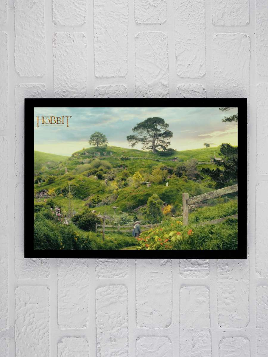 The Hobbit - Hobbiton Film Poster Tablo Siyah Çerçeveli Yüksek Kalite Film Duvar Tablo