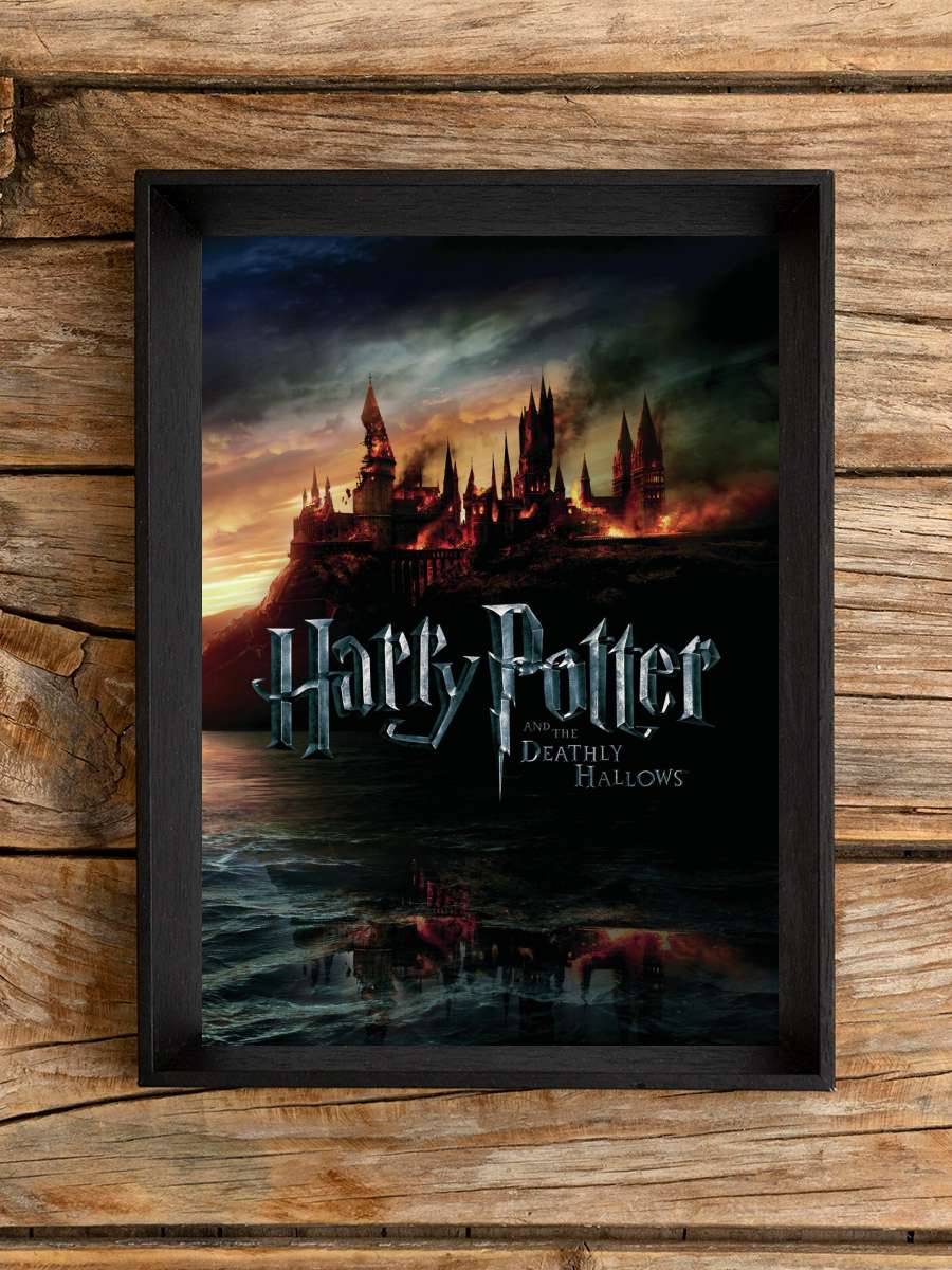 Harry Potter - Hogwarts in fire Film Poster Tablo Siyah Çerçeveli Yüksek Kalite Film Duvar Tablo