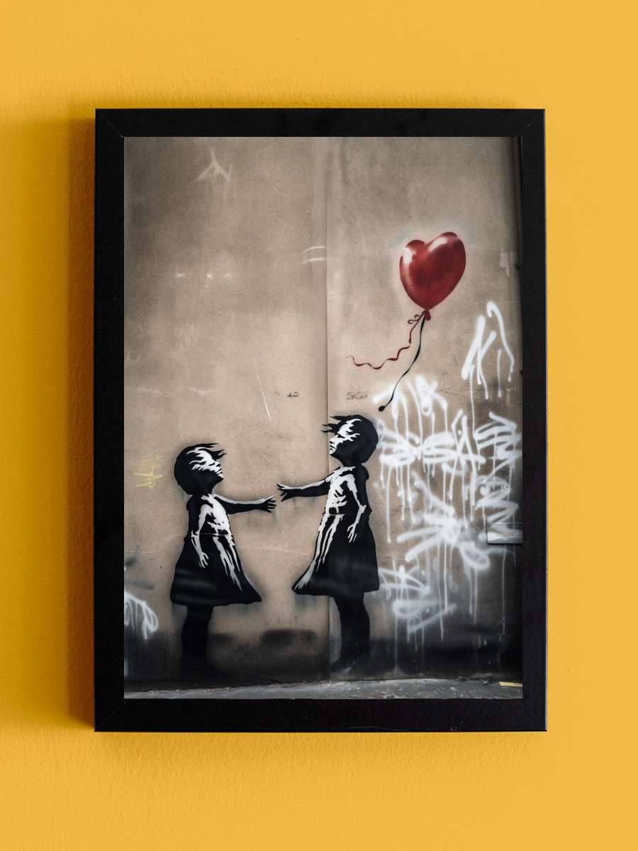 Two girls and a Balloon ,… , Banksy style Sanatsal Modern Tablo Siyah Çerçeveli Poster Modern Duvar Tablo