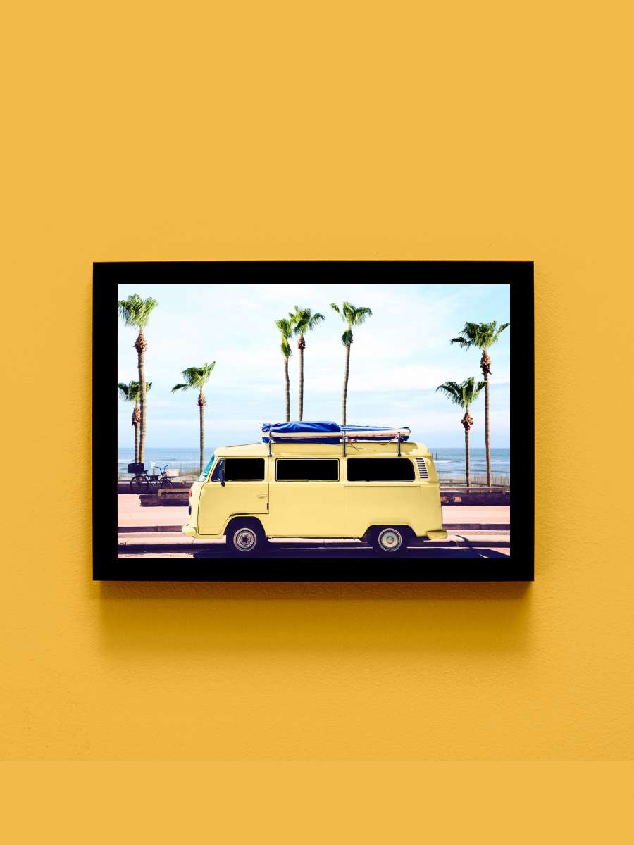 Surfer's Yellow Van Araba Tablo Siyah Çerçeveli Araba Poster Duvar Tablo