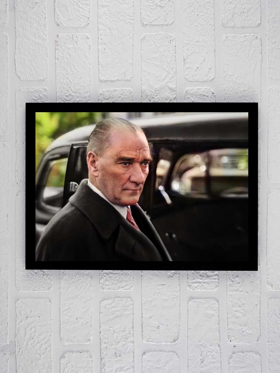 Atatürk Poster Tablo Siyah Çerçeveli Atatürk Duvar Tablo